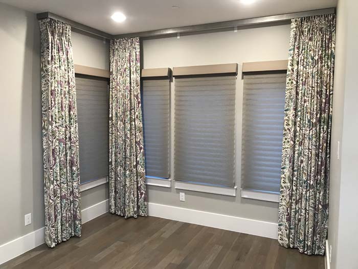 Silhouette® A Deux™ Window Shading