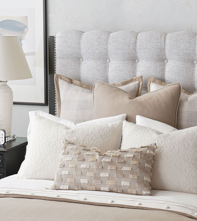 dec pillows